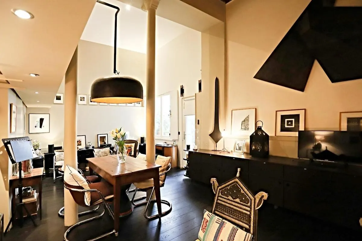 My Terrace Of Paris location